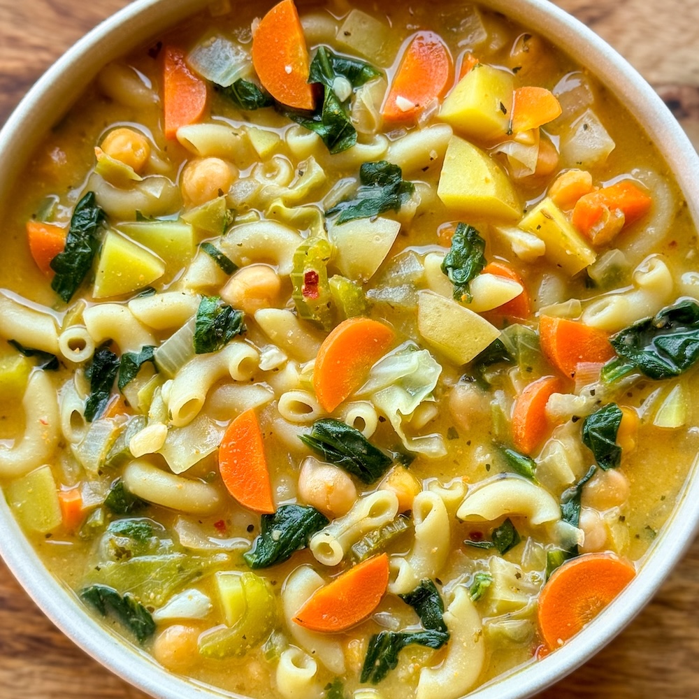 Spring Minestrone Soup | Jackfruitful Kitchen